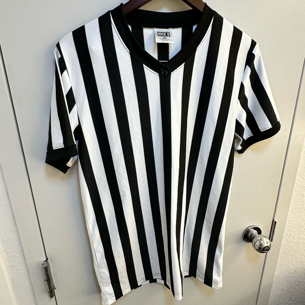 Dicks  Referee Shirt, Size  Small Unisex, Black And White Stripes
